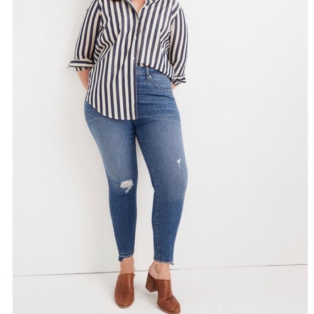 Curvy High-Rise Skinny Jeans Drop Step-Hem Edition